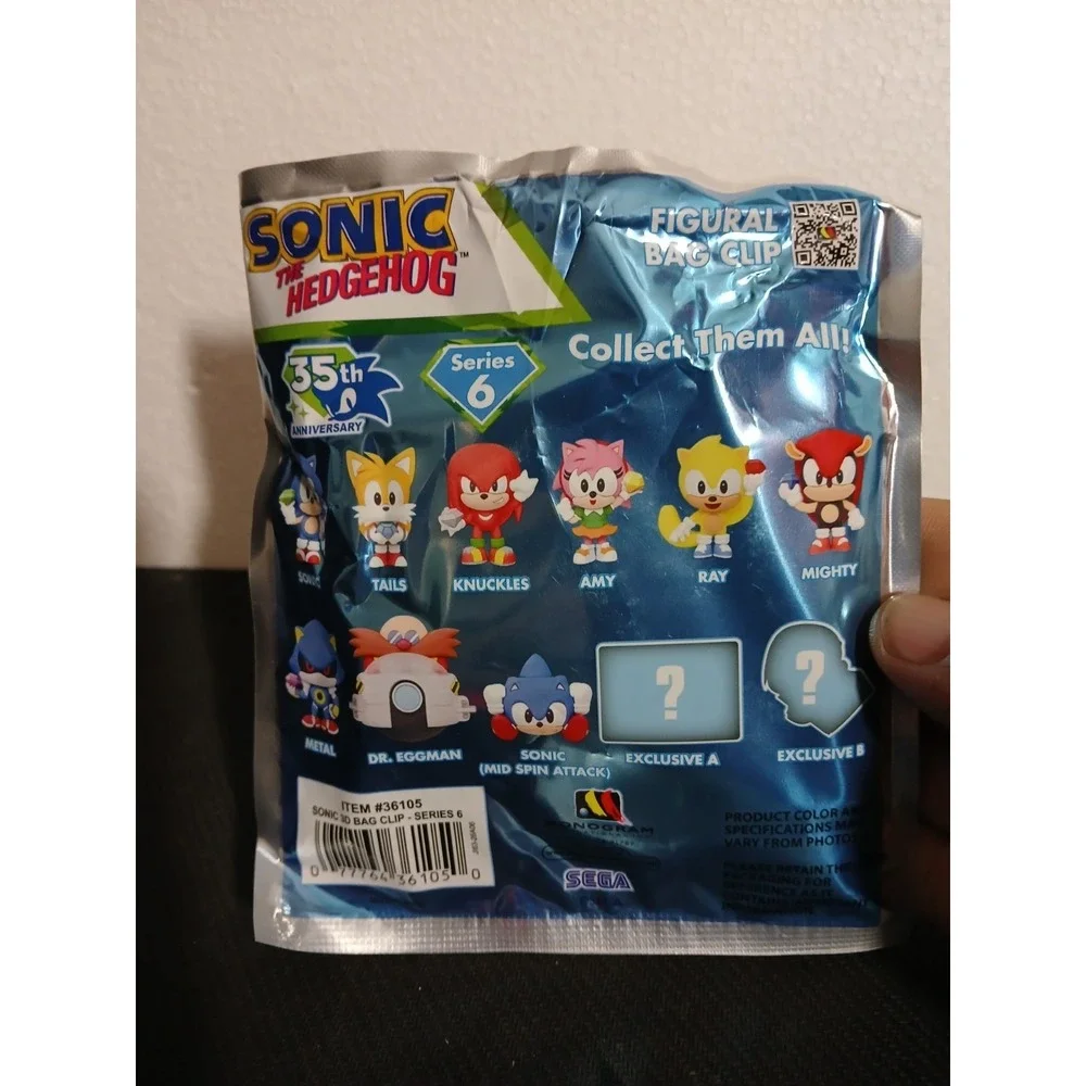 Sega Sonic Knuckles Series 6 Anniversary Key Chain Monogram Bag Clip Collectible